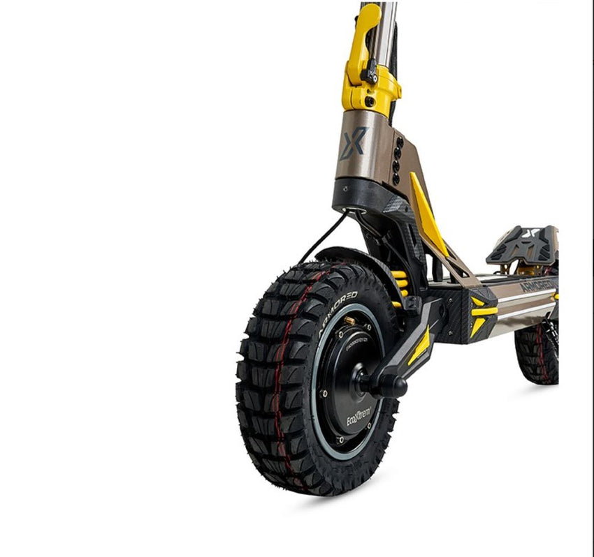 ECOXTREM M41 ARMORED Patinete Eléctrico | 2000W Peak Power | 60V 20Ah | Frenos NUTT - E-NextRiders Sport Pro Gear